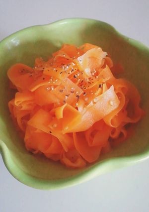 にんじんのリボンサラダ-レシピのメイン写真