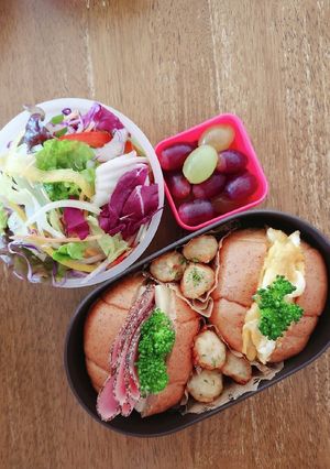 JK☆全粒粉入りロールパン弁当♪-レシピのメイン写真