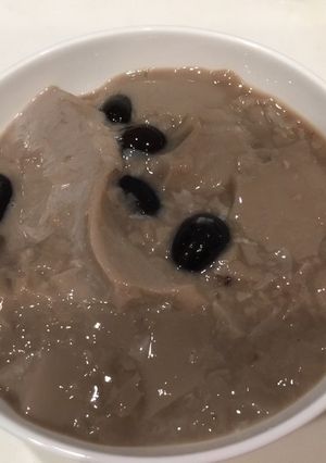 余った黒豆の煮汁で簡単!牛乳ゼリー-レシピのメイン写真
