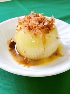 丸ごとレンチン玉ねぎ-レシピのメイン写真