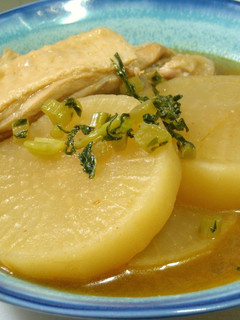 キムチ鍋の素で大根煮♪-レシピのメイン写真