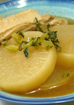 キムチ鍋の素で大根煮♪-レシピのメイン写真