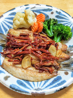乾燥トマトとアンチョビソースで鰯のソテー-レシピのメイン写真