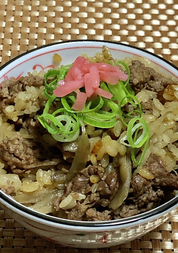 牛肉とごぼうの簡単炊き込みご飯-レシピのメイン写真