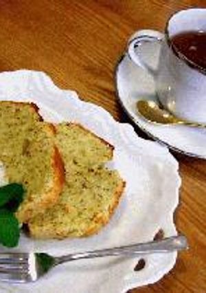 はなびし草の簡単紅茶ケーキとラム風味のアイスクリーム-レシピのメイン写真