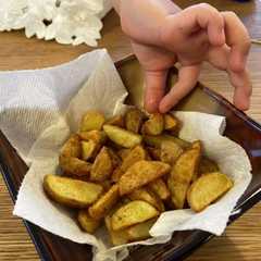 รูปของ 食べだしたら止まらない新じゃがフライ
