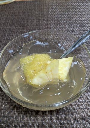パイナップルの皮煮汁で作る愛玉ゼリー-レシピのメイン写真