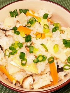 たけのこと油揚げの炊き込みご飯-レシピのメイン写真