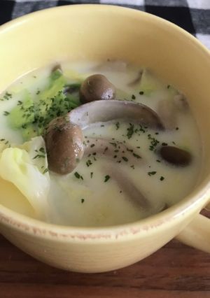 あさりとキャベツのミルクスープ-レシピのメイン写真
