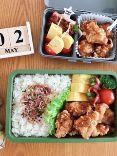 鶏唐揚げとおにぎり弁当 21/5.2-レシピのメイン写真