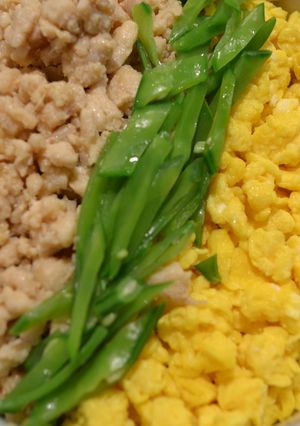 三色どん-レシピのメイン写真