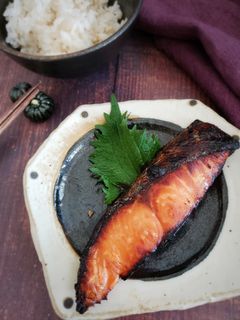 漬けて焼くだけ!塩鮭の味噌漬け焼き-レシピのメイン写真