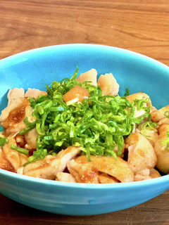 紅茶で茹でた臭くない鶏皮ポン酢-レシピのメイン写真
