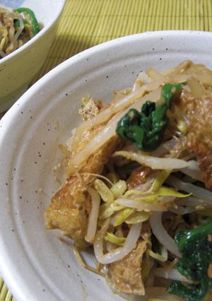 隠し味はコショウ♥♡もやしの胡麻和え-レシピのメイン写真