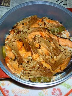 無加水鍋でサーモントラウトの炊き込みご飯-レシピのメイン写真