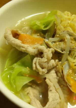 塩ラーメンで簡単★塩鍋-レシピのメイン写真