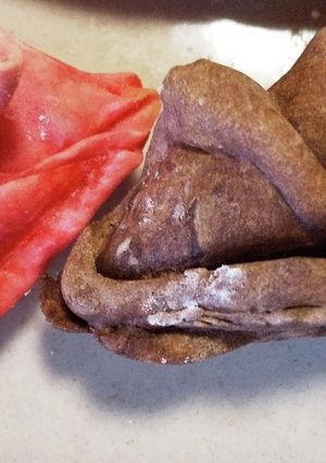 こどもの日☆手作り皮ミニ兜チョコ包み-レシピのメイン写真