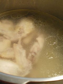 手羽先で簡単チキンスープ!-レシピのメイン写真