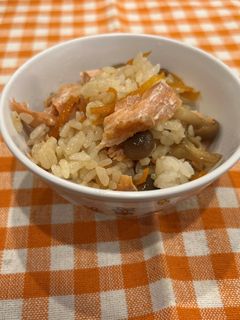 鮭としめじの混ぜごはん-レシピのメイン写真