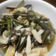 ワラビ、薄揚げ、しめじの煮物
