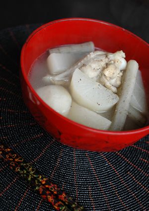 ほっこり冬の根菜とぷるぷる手羽元のスープ-レシピのメイン写真
