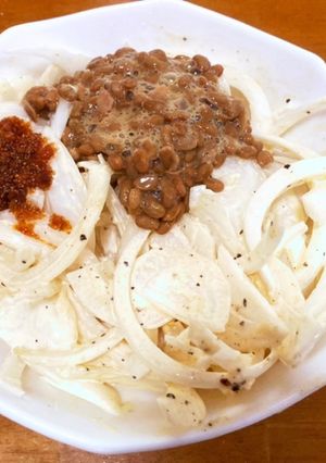 ピリ辛オニオン納豆サラダ-レシピのメイン写真
