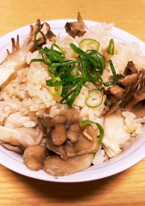 舞茸の炊き込みごはん-レシピのメイン写真