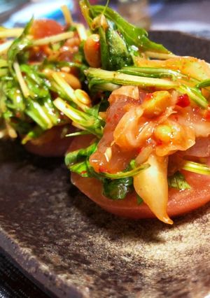 まぐキム納豆水菜のトマトボード-レシピのメイン写真