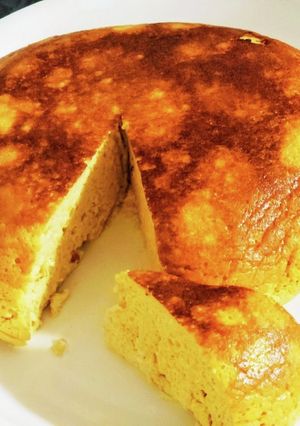 材料3つ！スフレチーズケーキby炊飯器-レシピのメイン写真