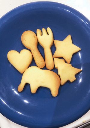 こどもと作れる簡単型抜きクッキー-レシピのメイン写真
