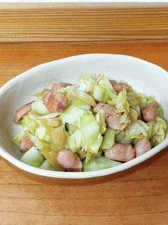 春キャベツとウインナーの醤油麹炒め-レシピのメイン写真