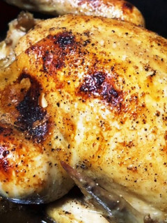 簡単!丸鶏ローストチキン詰め物なし-レシピのメイン写真