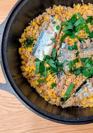 秋刀魚ととうもろこしの炊き込みご飯-レシピのメイン写真