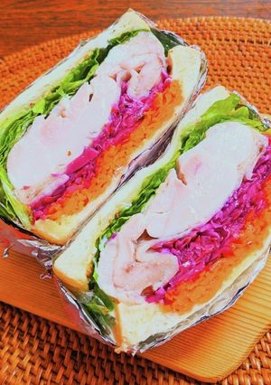 チキンのカラフルボリュームサンド-レシピのメイン写真
