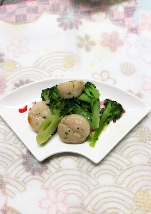 ホタテとブロッコリーのバターニンニク焼き-レシピのメイン写真