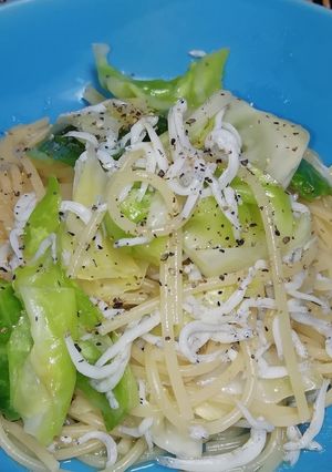 フライパン一つでしらすとキャベツのパスタ-レシピのメイン写真