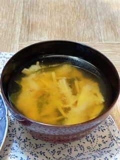 簡単♡えのきとわかめのお味噌汁-レシピのメイン写真