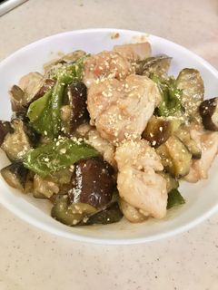 鶏肉と茄子とピーマン胡麻味噌炒め -レシピのメイン写真