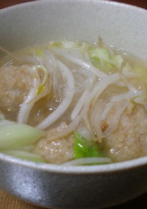 鶏団子と春雨の中華スープ-レシピのメイン写真