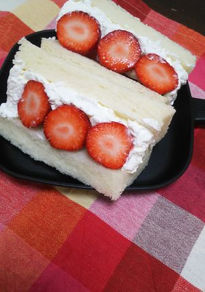 いちごホイップサンド-レシピのメイン写真