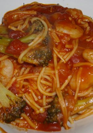 ブロッコリーと海老のピリッ!トマトパスタ-レシピのメイン写真