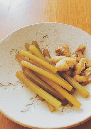 フライパンで作るフキの煮物-レシピのメイン写真