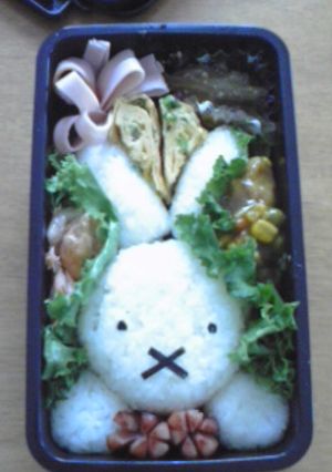 ミッフィーかな・・　キャラ弁-レシピのメイン写真