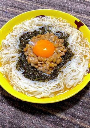 ネバネバコラボで食べるアカモク納豆素麺-レシピのメイン写真