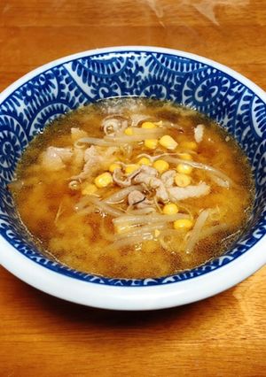 もやしと豚肉の味噌バタースープ-レシピのメイン写真