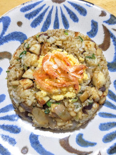ごはんですよ!で黒チャーハン-レシピのメイン写真