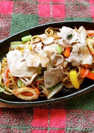 生姜焼きトッピン具の焼きそば♪-レシピのメイン写真