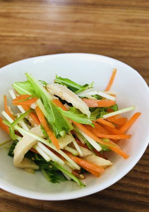 パパっと★水菜とサラダチキンのごま酢和え-レシピのメイン写真