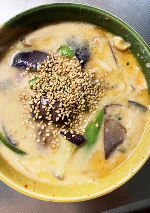 豆腐バーグ入りクリームピリ辛炒味ドーム蒸-レシピのメイン写真