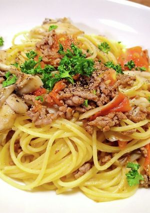 トマトと挽き肉と舞茸のスパゲッティ-レシピのメイン写真